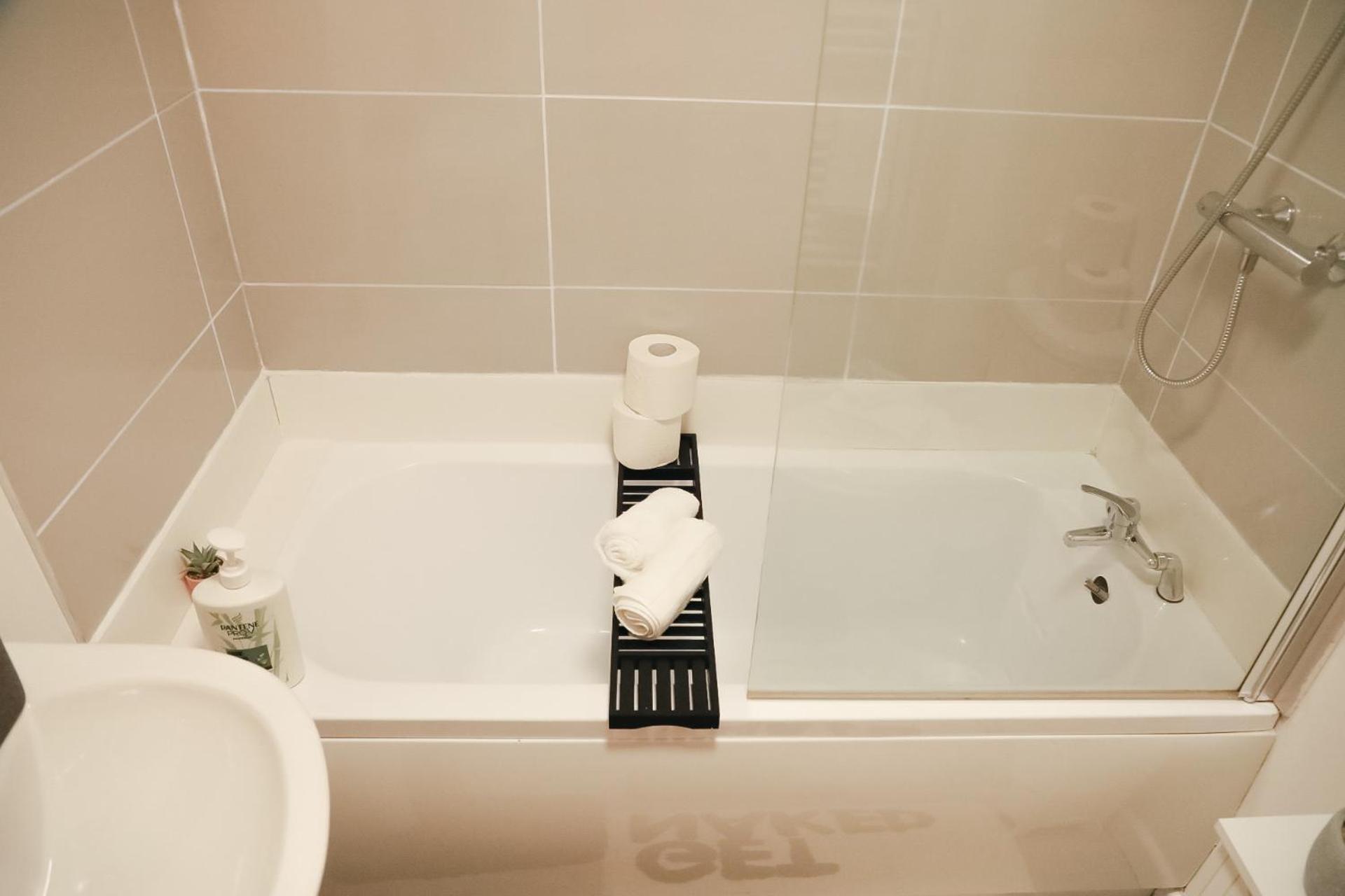 1 Bedroom Apartment Bradford City Centre Foster Square Eksteriør bilde
